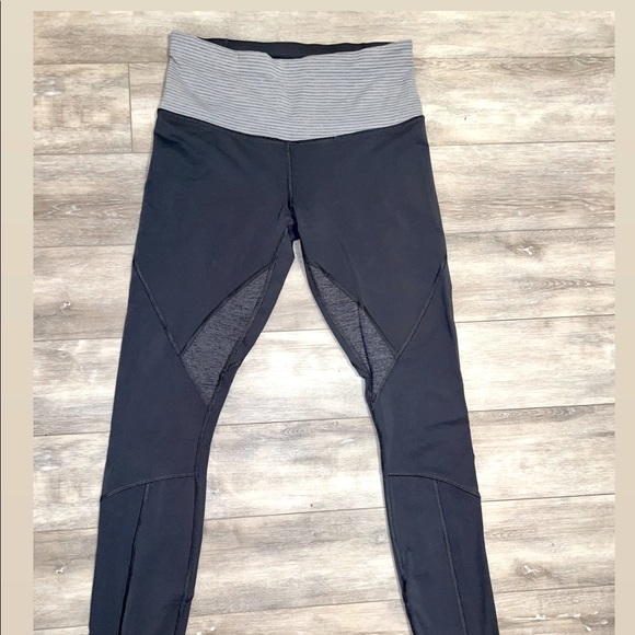 Lululemon Athletica grey leggings Size 6 - Picture 3 of 6